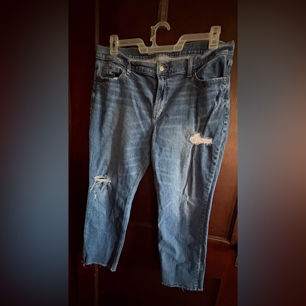 Old Navy Women's Distressed Straight Leg Jeans - Blue